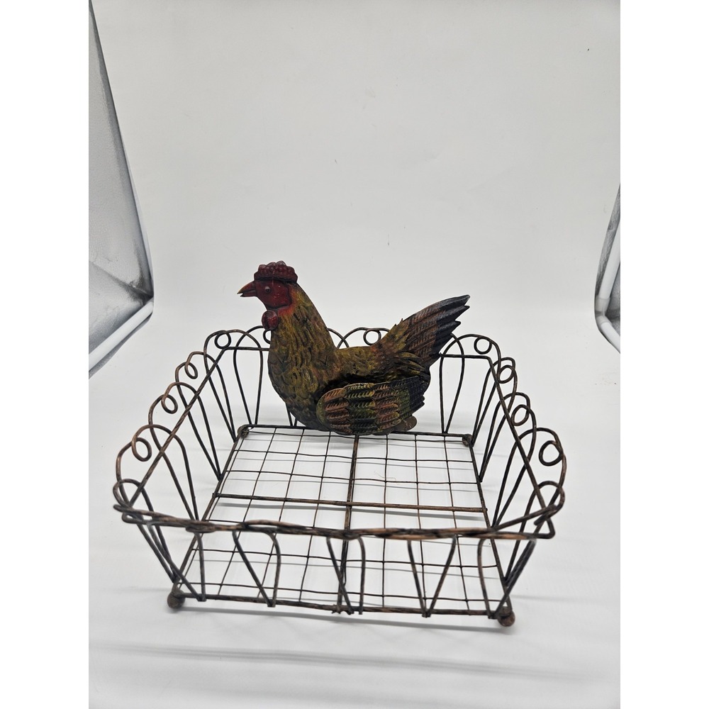 Metal wire basket with painted tin rooster